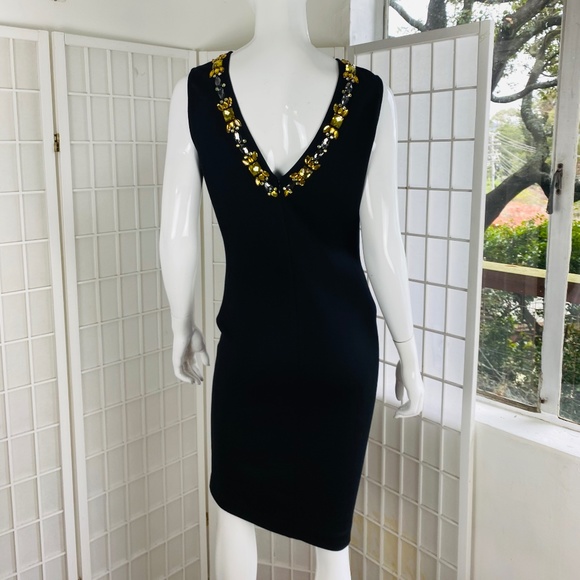NWT, ST. JOHN, Womens Black Beaded V Back Cocktail Knit Dress, 8. - Picture 2 of 4